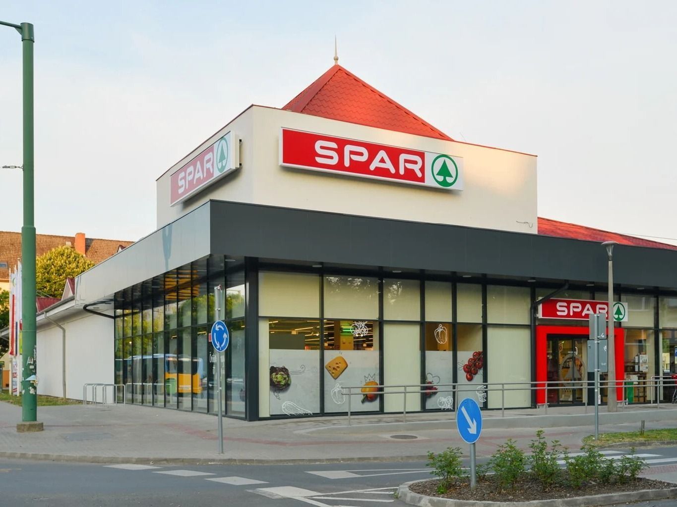 Új otthont érhet a blokk: Kiderült, hogyan sorsol lakást idén a SPAR