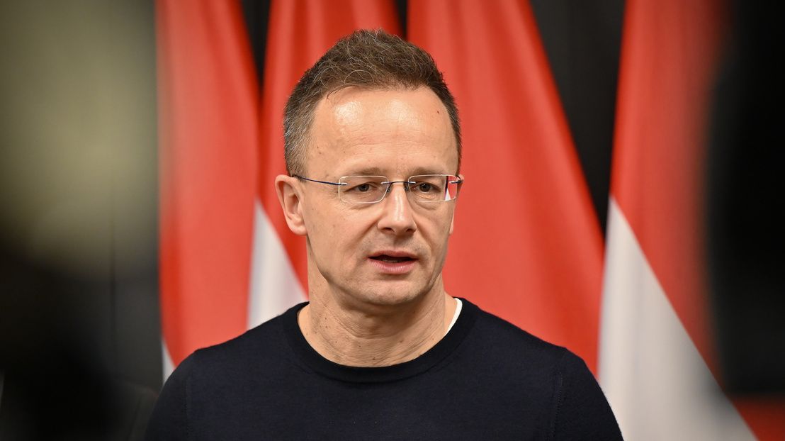 Szijjártó Péter jelölése ellen Magyar Péter határozott vétót emelt.