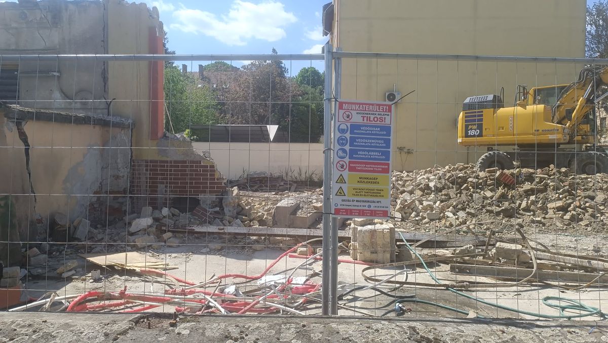 Mára szinte teljesen eltűnt a szegedi Rózsafa Söröző