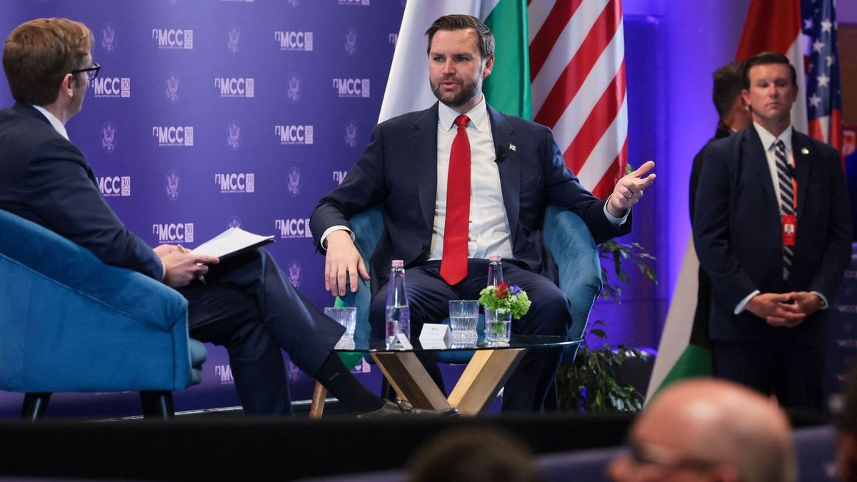 J. D. Vance az MCC-be látogatott
