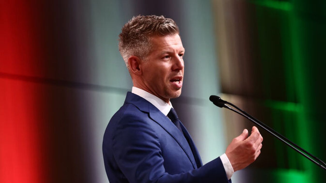 Magyar Péter bejelentette: a Tisza nem szavazza meg Szijjártó Pétert