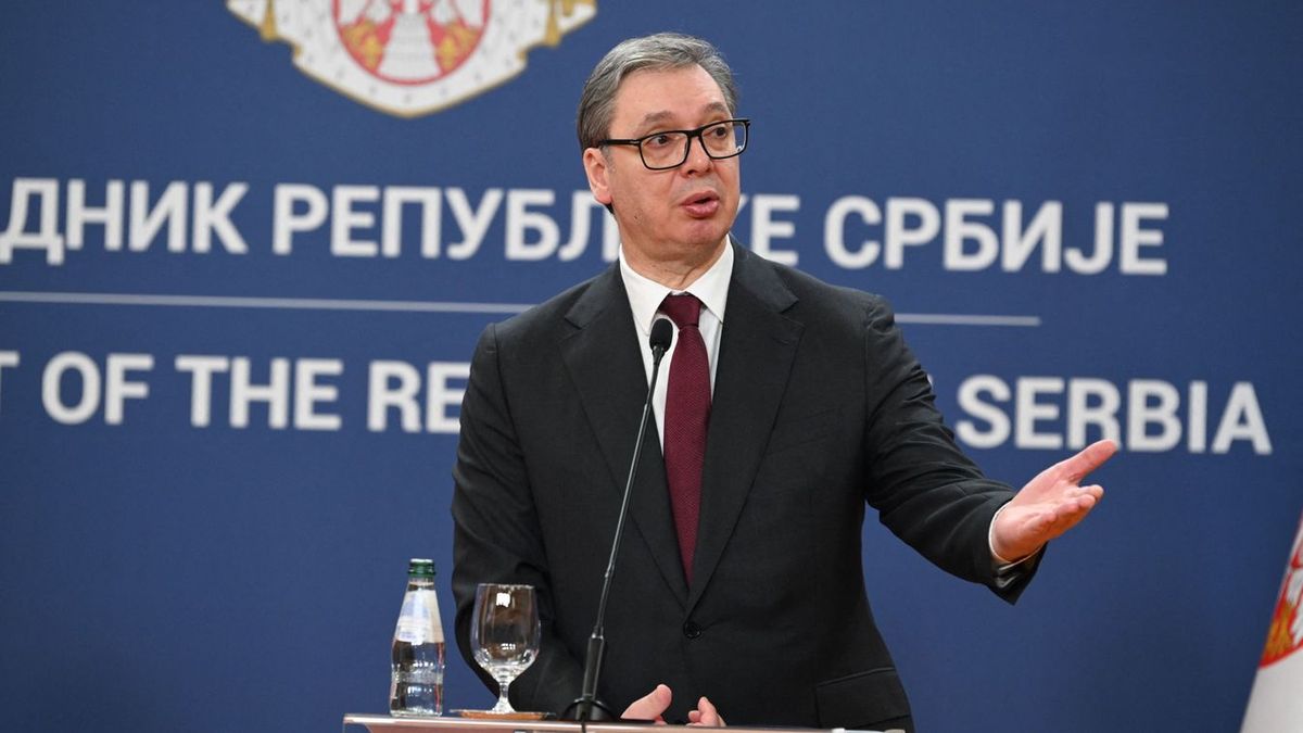 A szerb elnök telefonon tájékoztatta Orbán Viktort a gázvezeték közelében talált nagy rombolóerejű robbanóanyagról. Fotó: ANADOLU