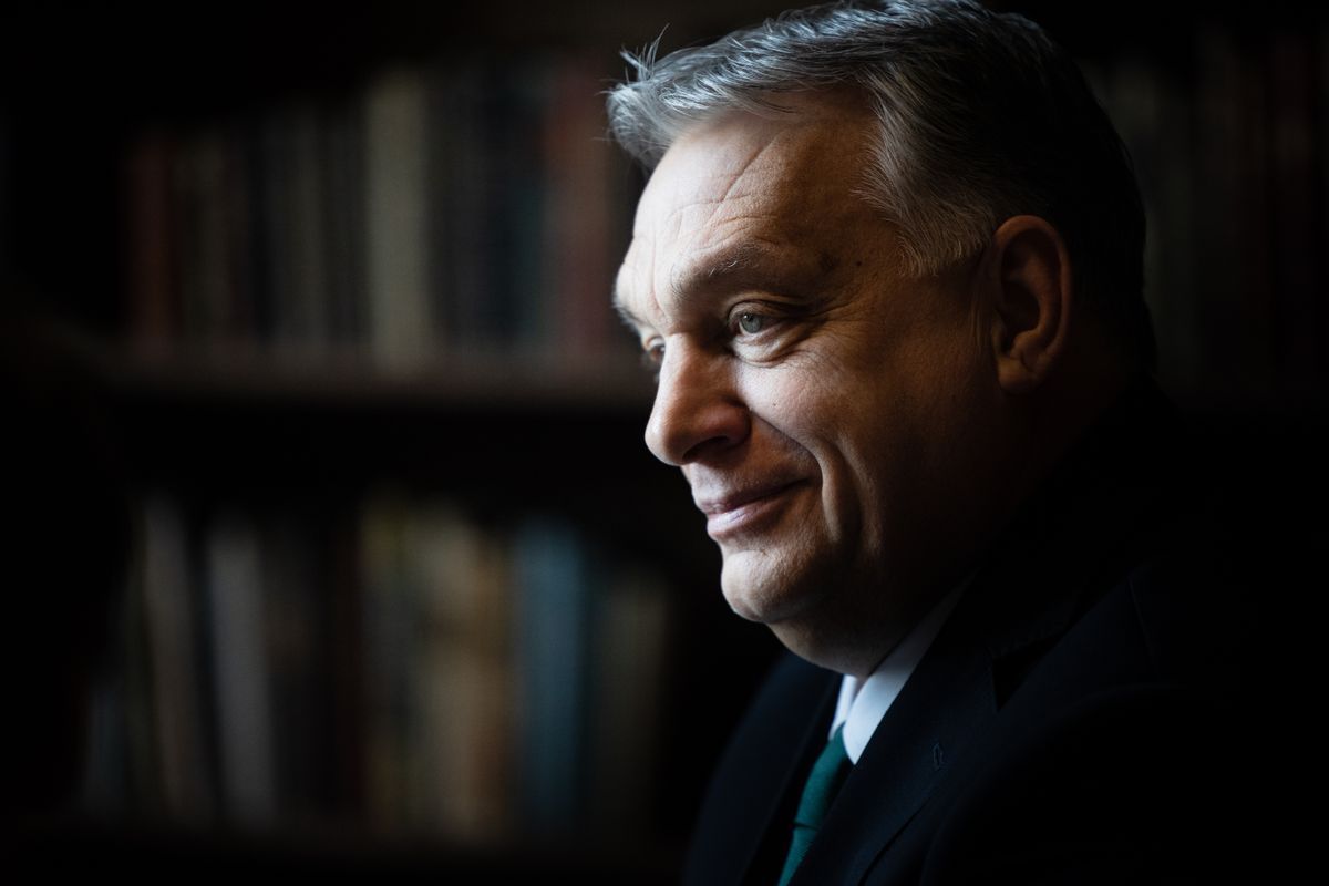 Orbán Viktor hangsúlyozta, hogy a háború és az energiaválság ellenére is sikerült jelentős eredményeket elérni, amelyeket meg kell védeni