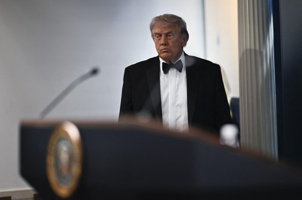Orbán Viktor is reagált a washingtoni lövöldözésre, amely során Trumpot és feleségét kimenekítették a díszvacsoráról. (Fotó: KENT NISHIMURA / AFP)