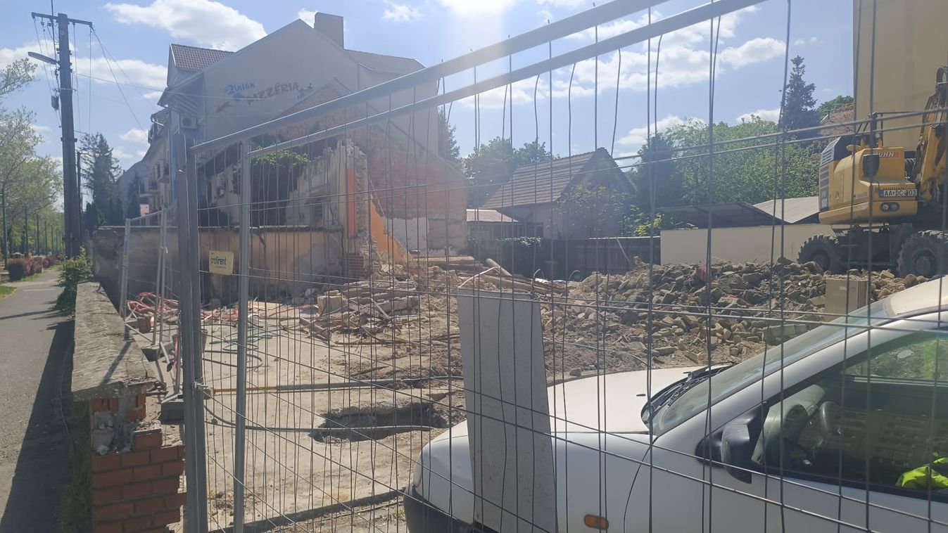 Már csak törmelék maradt a legendás szegedi kocsma helyén +fotók +videó