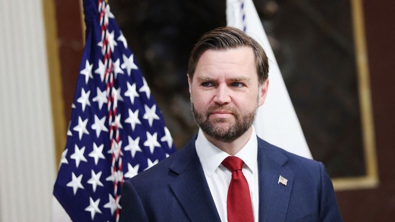 Megérkezett Budapestre J. D. Vance: Szijjártó Péter fogadta az amerikai alelnököt