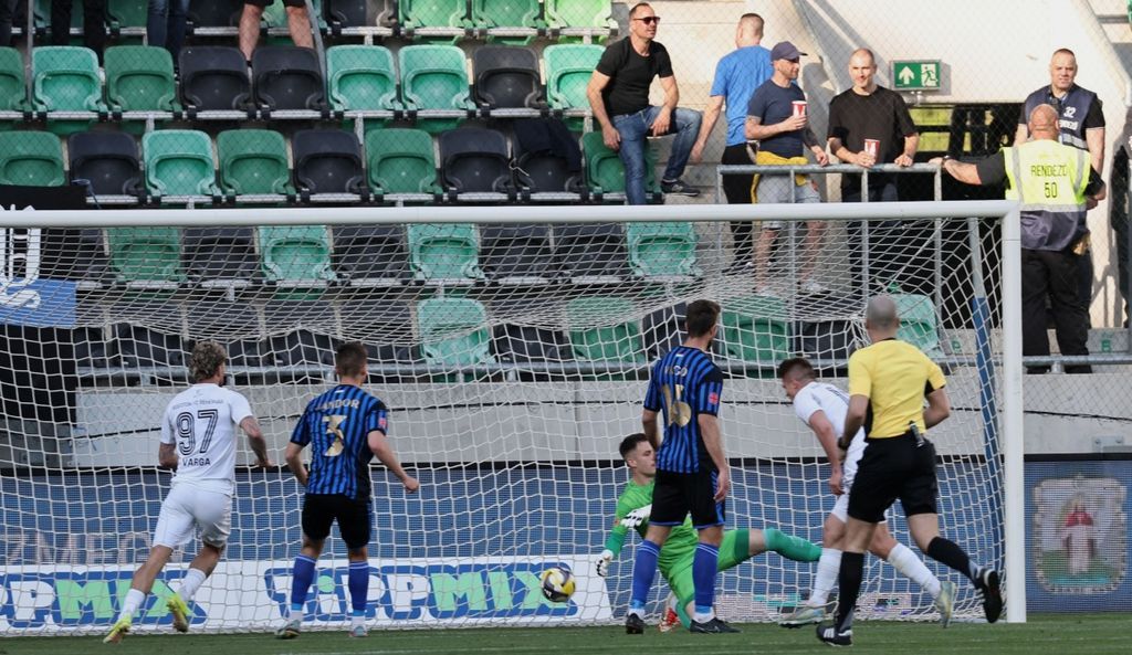 Szinte el is döntötte a meccset a Videoton. (Fotó: Gémes Sándor)