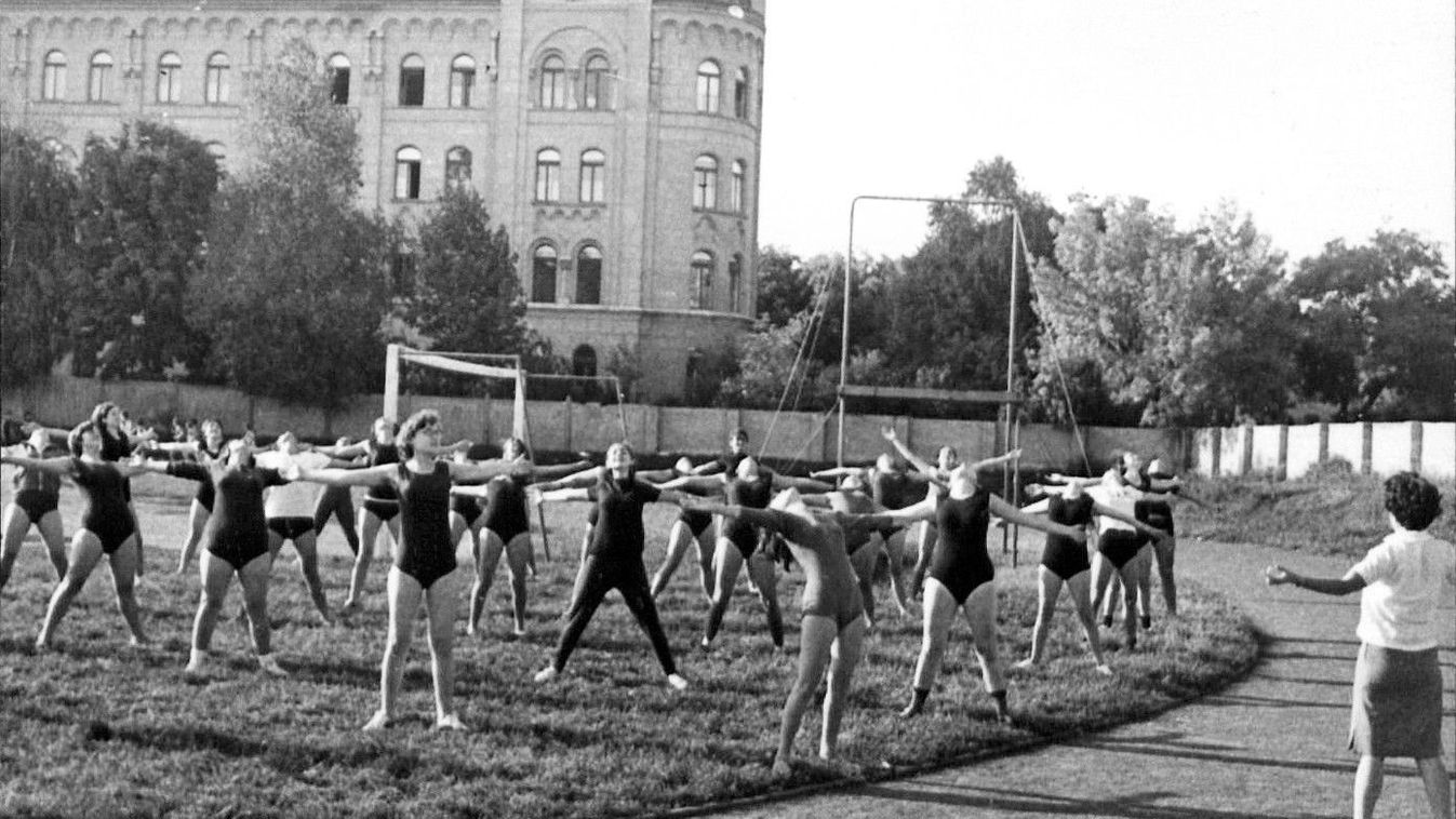 A szegedi legendás tér, ahol a professzor és a melós is gólt lőtt