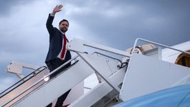 Orbán Viktorral tárgyal az amerikai alelnök: J. D. Vance már elindult Budapestre +videó