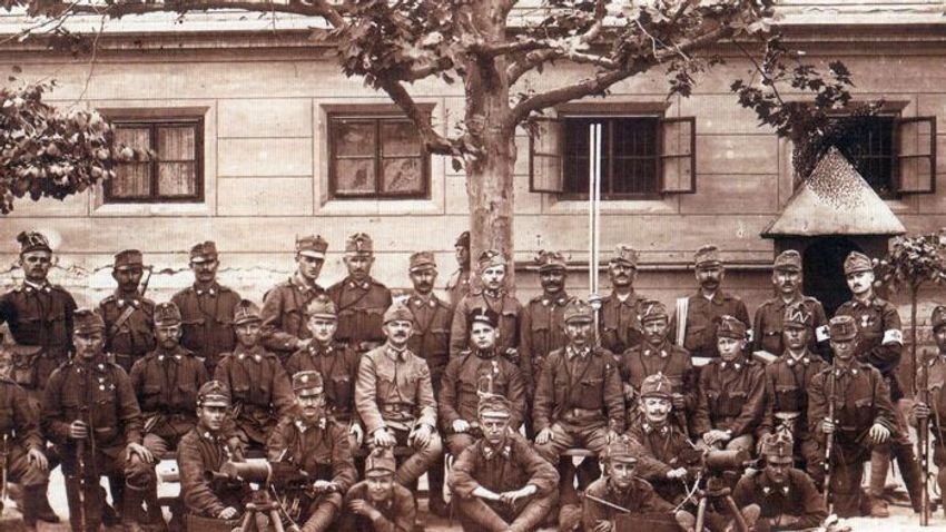 100 éve Szeged: egy eltűnt huszár története, aki mégis visszatért