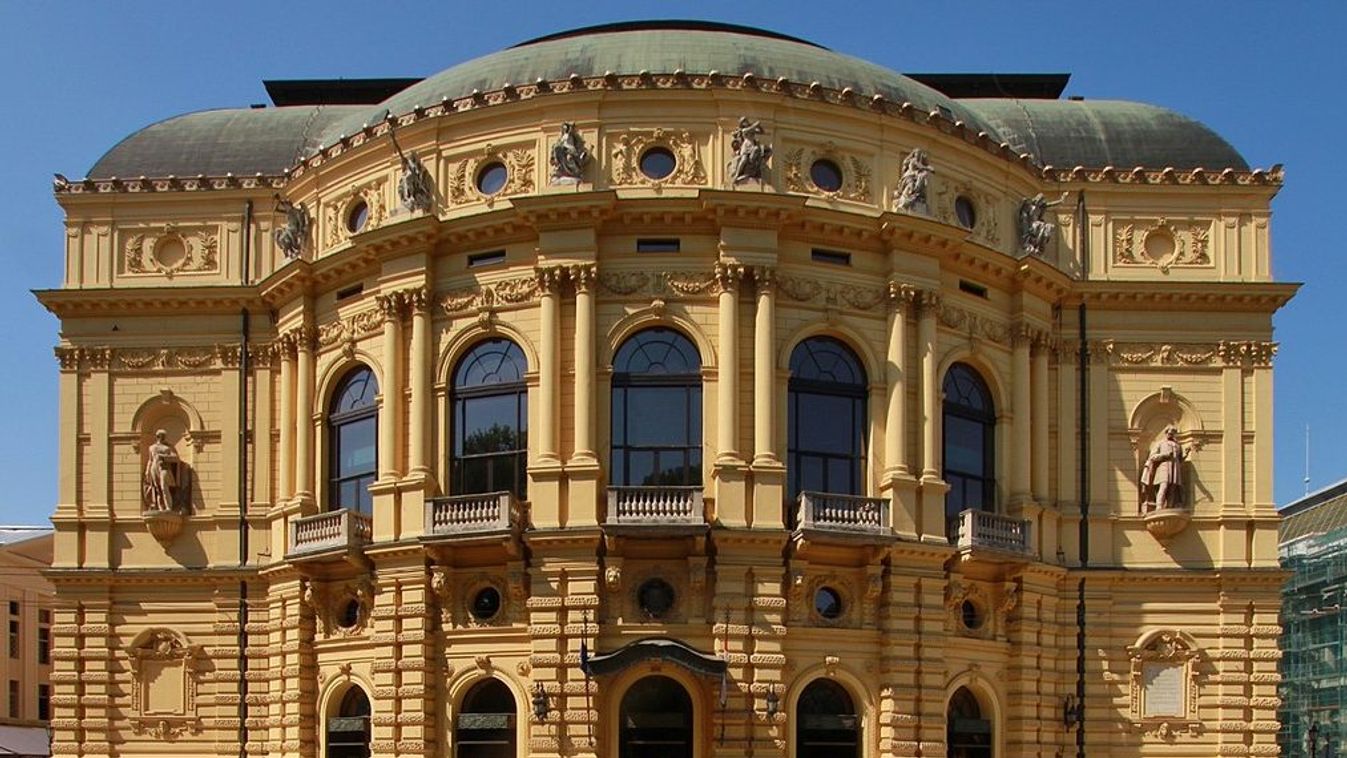 Közeleg a Dömötör-gála: a szegedi színház ünnepre készül