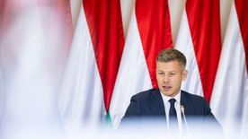Magyar Péter megnevezte nemzetbiztonsági főtanácsadóját, a leköszönő minisztereket megfenyegette