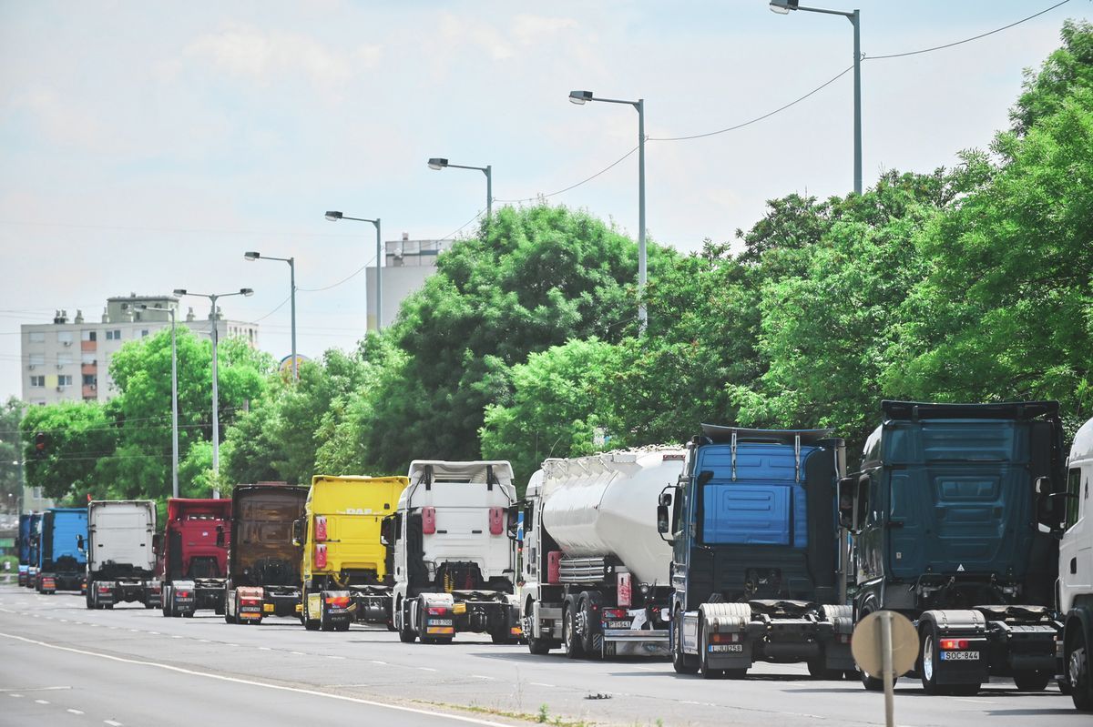 Az országos ROADPOL akció május 10-ig tart a vármegyei utakon is. Fotó: Délmagyar/Illusztráció