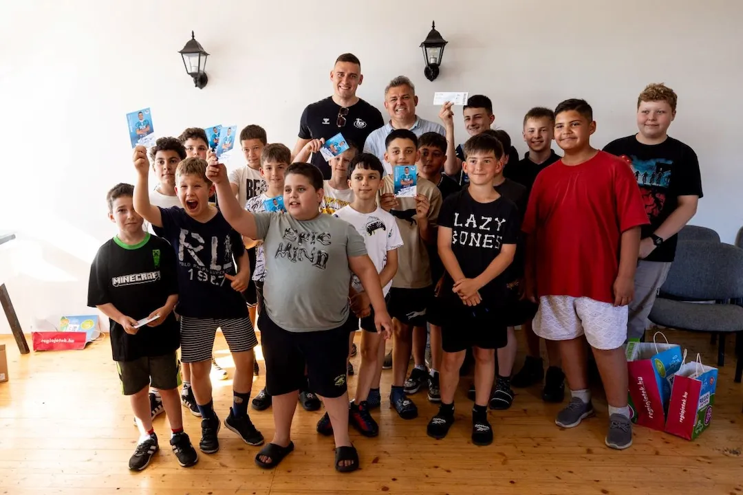 a tamburazenekar is ott lesz a Pick Szeged és a One Veszprém mérkőzésén