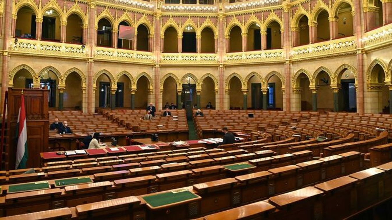 Ma teszik le az esküt az új országgyűlési képviselők a Parlamentben