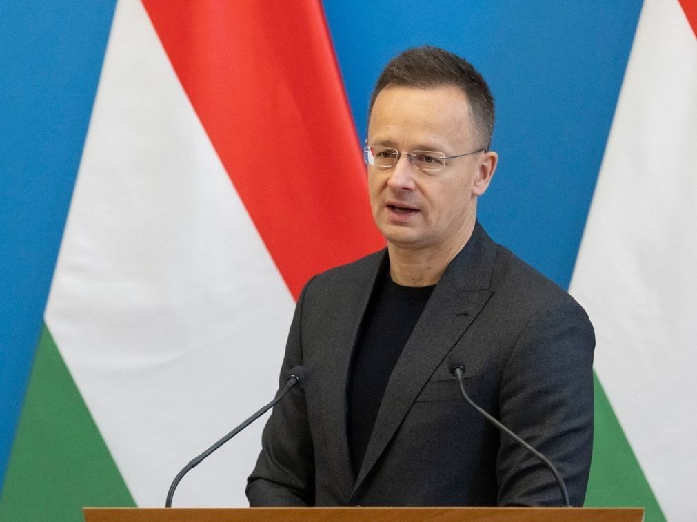 Brüsszel nem talált biztonsági rést a volt külügyminiszter ügyében