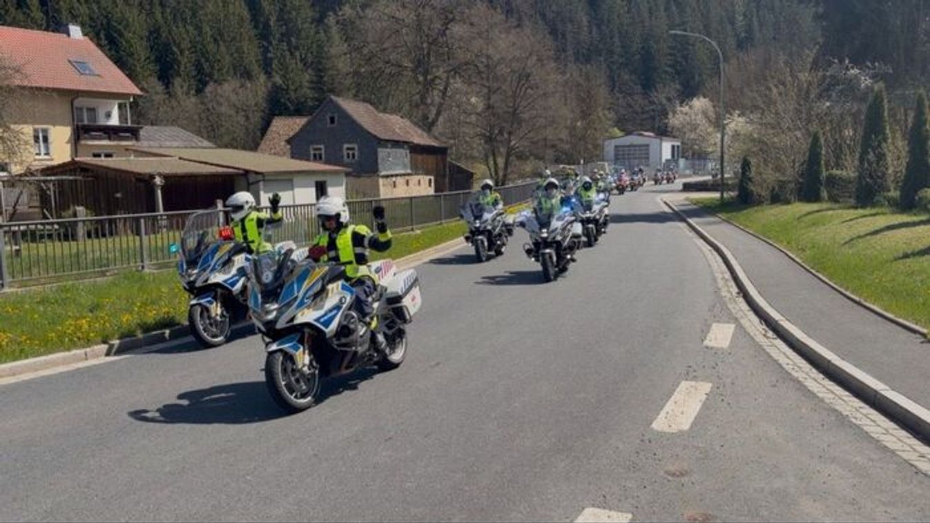 Szegedi és budapesti rendőrmotorosok hódították meg Európa dobogóját