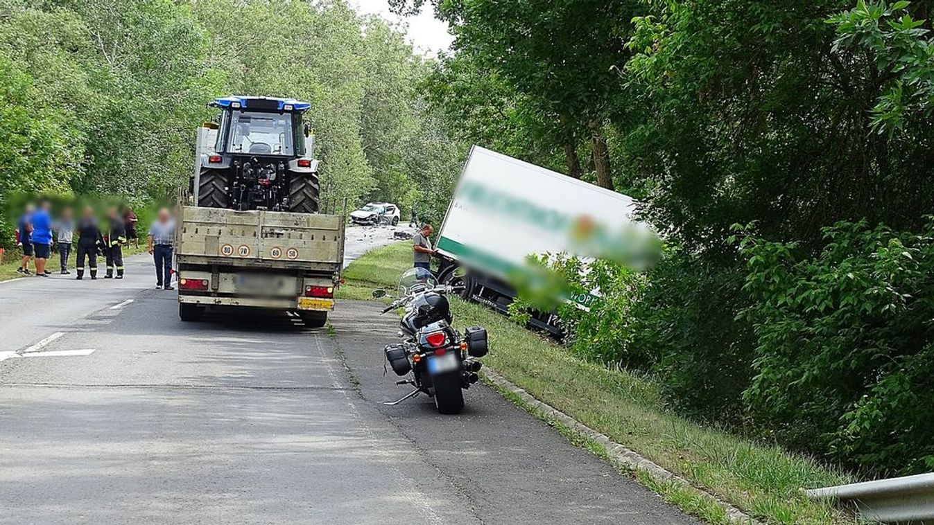 Teljes útzár a szentesi főúton: sokkoló tömegbaleset bénította meg a közlekedést