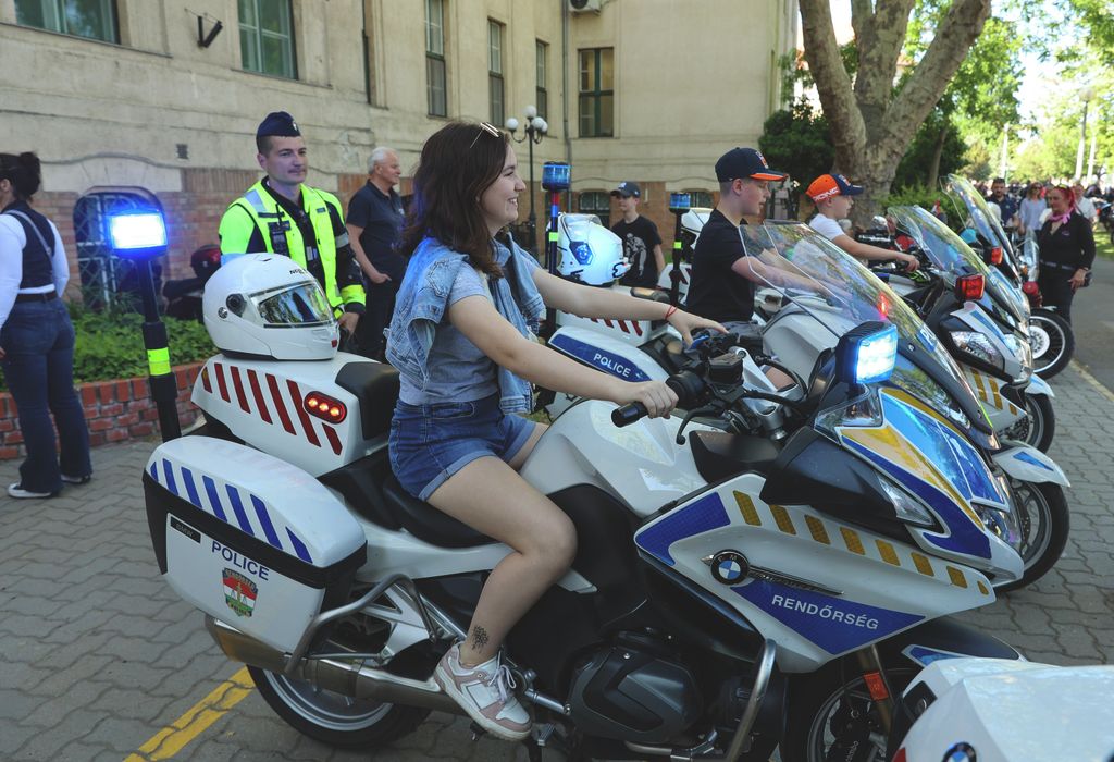 Szeged – 2026.05.09. Jótékonysági motoros felvonulás a gyermekklinika Reménysugár Alapítvány támogatására.
Képen: 
Fotó: Karnok Csaba (KC) – Délmagyarország (DM)