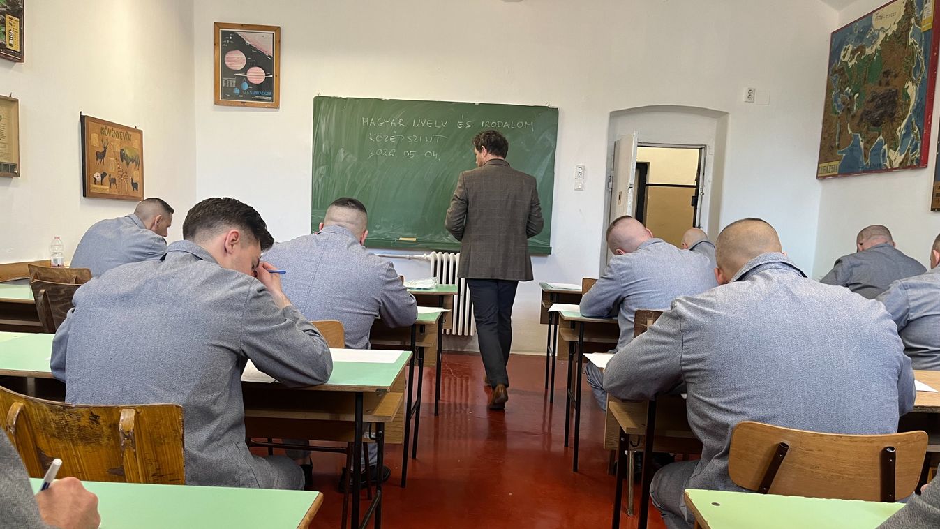 Érettségi a szegedi börtönben: fogvatartottak ültek vizsgapadba