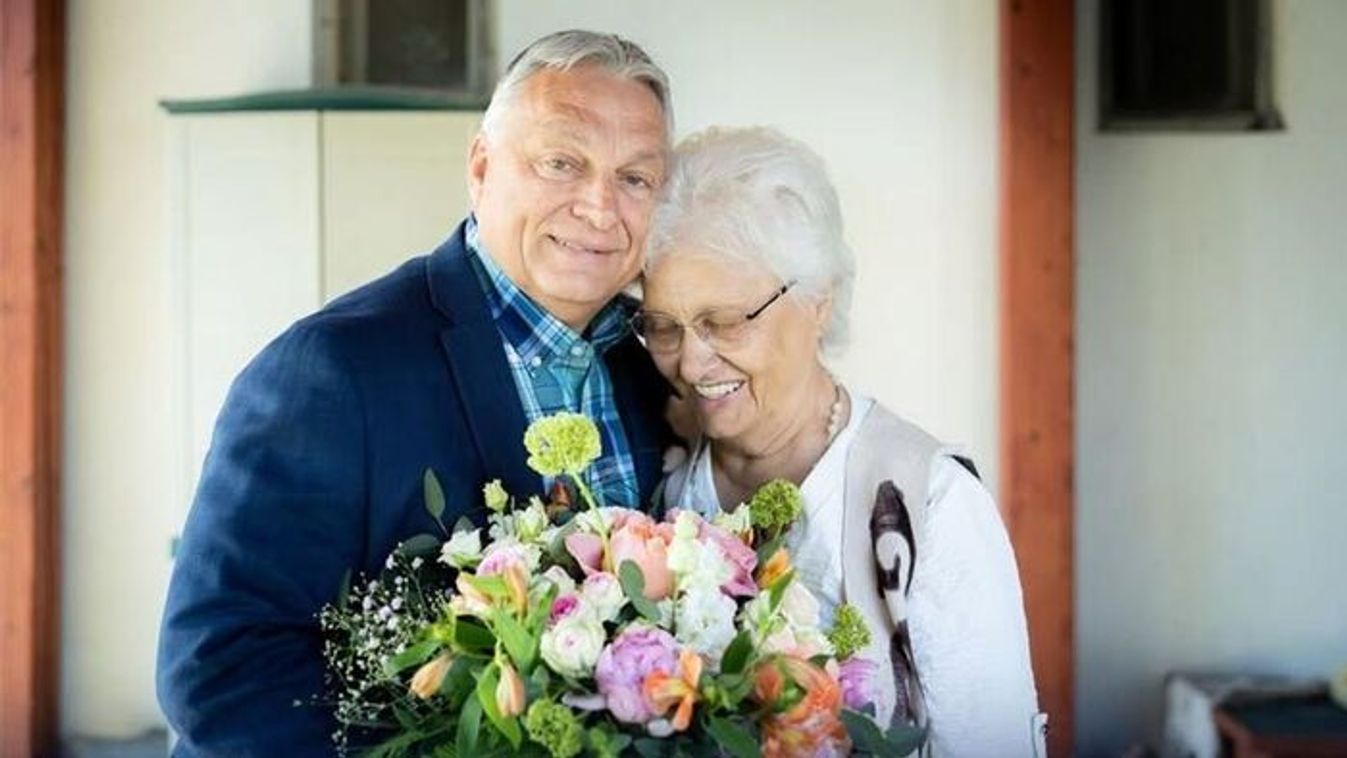 Orbán Viktor is felköszöntötte az édesanyját