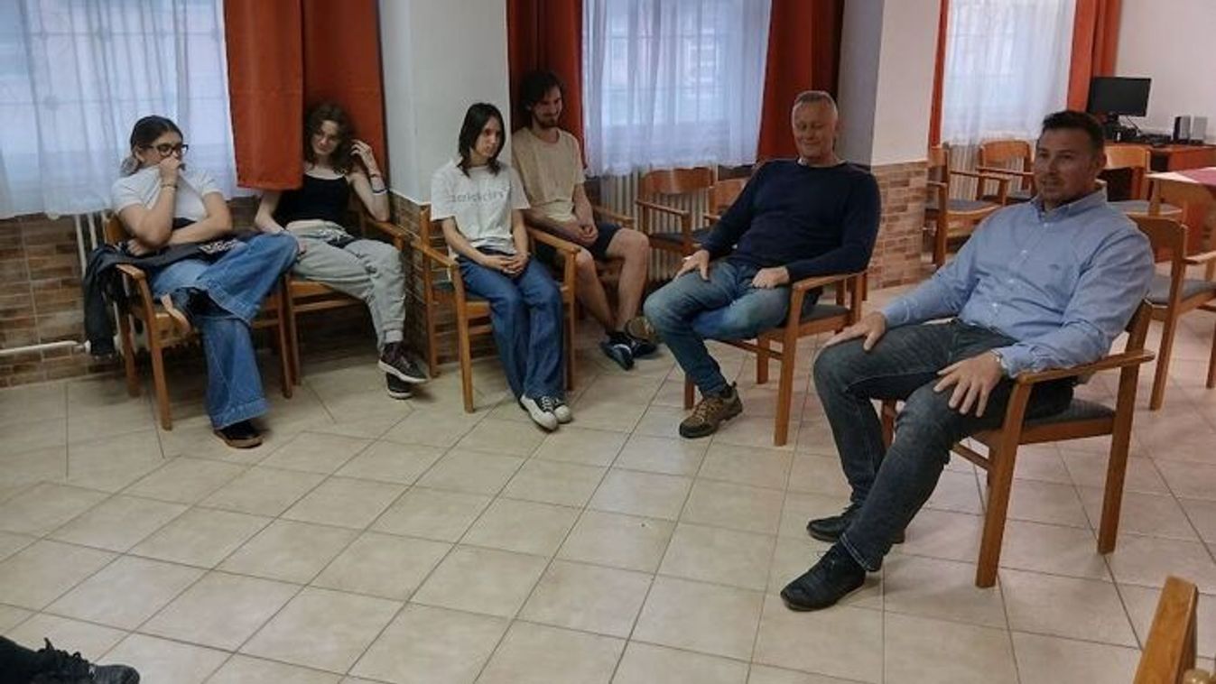 Út a sikerhez: Vajda Attila osztotta meg tapasztalatait szegedi diákokkal