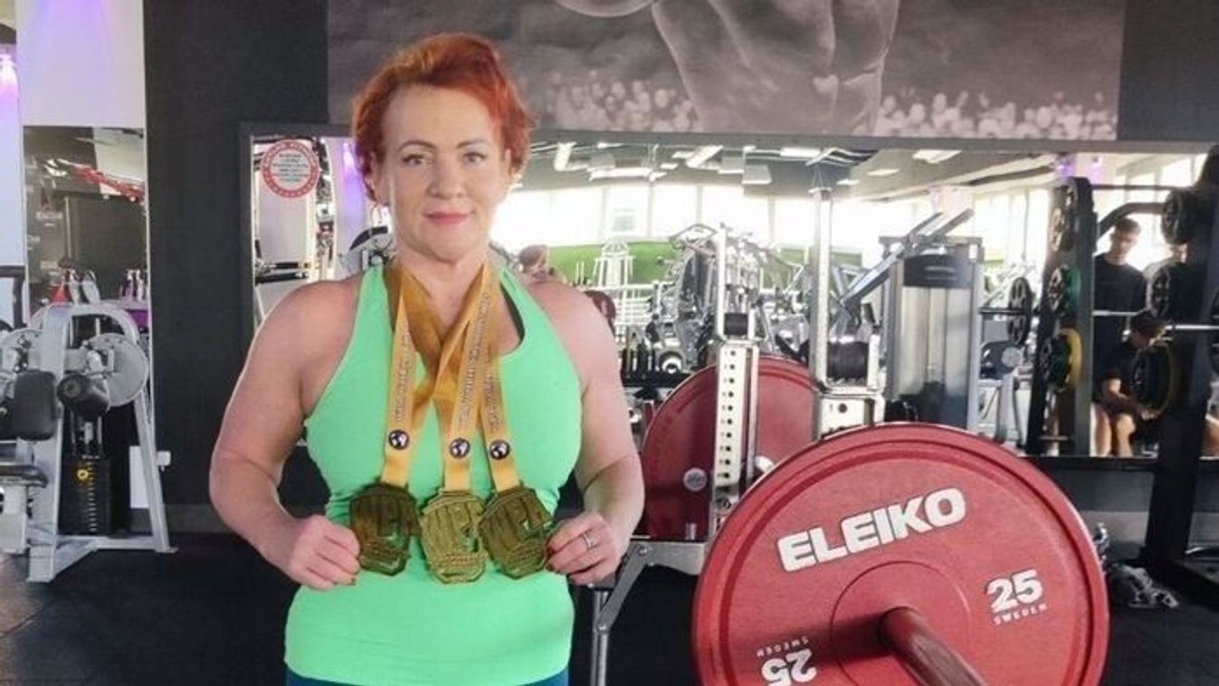 Három világbajnoki cím után új rekordokat döntött a szegedi őrnagy