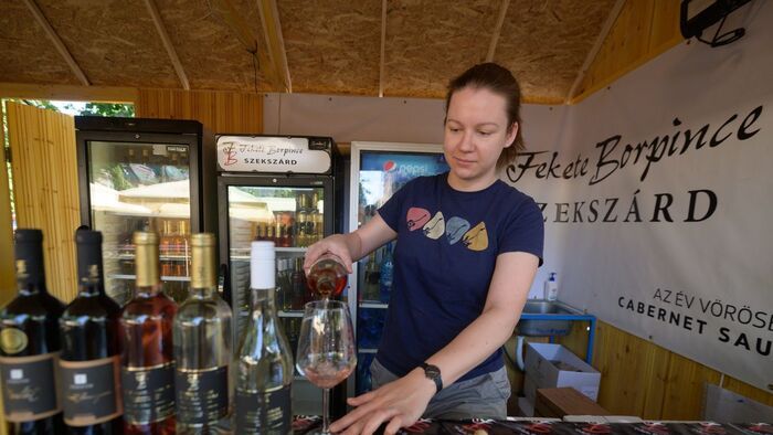 Történelmi tömeg a Szegedi Borfesztiválon – minden korábbi rekord megdőlt