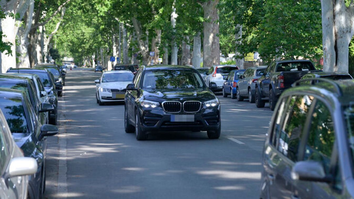 Mégsem bővülnek a parkolózónák Szegeden